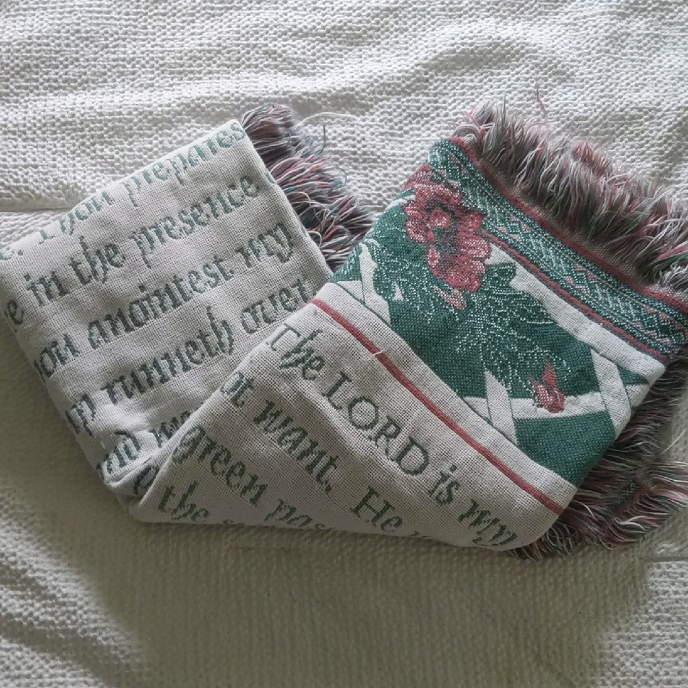 Floral Tapestry Throw Blanket